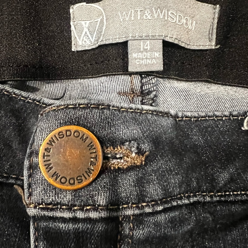 Wit & Wisdom ‘Ab’Solution Dark Wash Skinny Jeans – Stretch – Women’s Size 14 - Picture 2 of 7